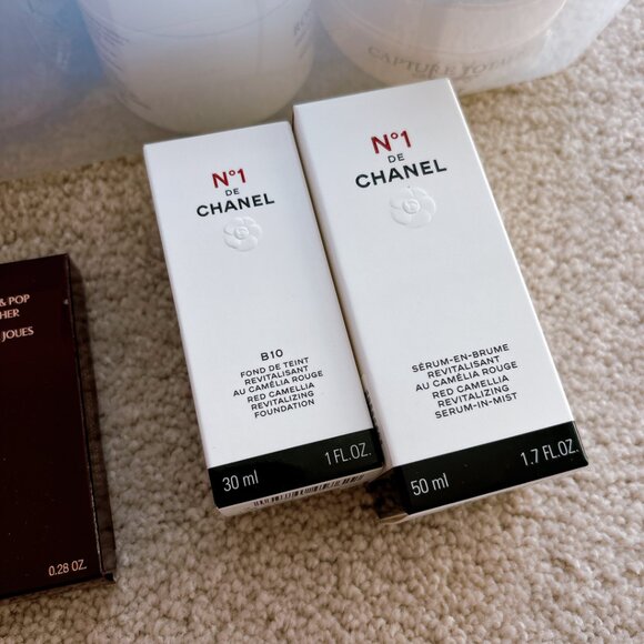 EMPTY COSMETICS CASES, BOTTLES, BOXES, ETC. PRICE FOR ALL - Picture 13 of 15